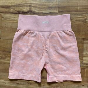 AYBL M Evolve Camo Peach Seamless Biker Training Gym Lifting Shorts Scrunch Bum
